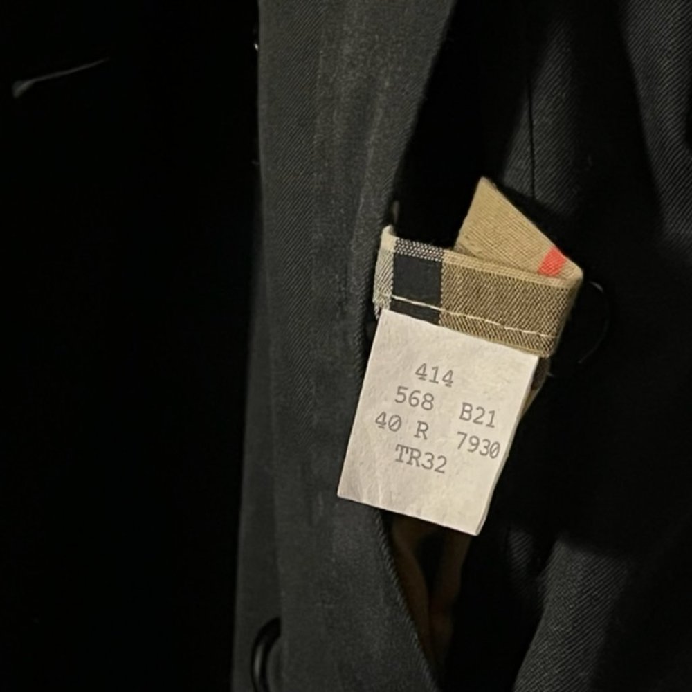 Vintage BURBERRYS OF LONDON Classic Navy-Blue Trench Coat Men's Size 40R - Picture 6 of 14